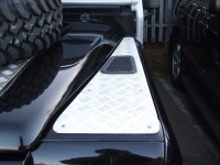Skærmbeskyttelse Wing tops i anodiseret aluminium til Land Rover Defender 90/110 