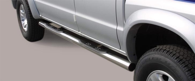 Side bars med trin fra Mach i rustfri stål - Fås i sort og blank til Mazda B2500 double cab årg. 03-06