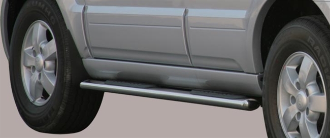 Side bars med trin fra Mach i rustfri stål - Fås i sort og blank til Kia Sorento årg. 02-06
