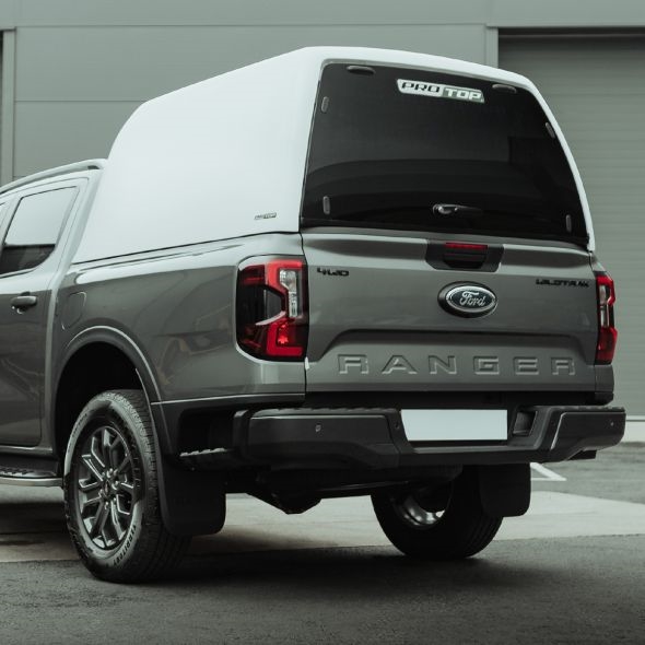 Hardtop Tradesman fra ProTop med højt tag og bagrude til Ford Ranger D/C Årgang 2023+