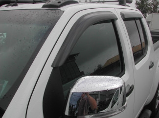Vindafviser/Wind deflectors Nissan Navara D40 årg. 05-15