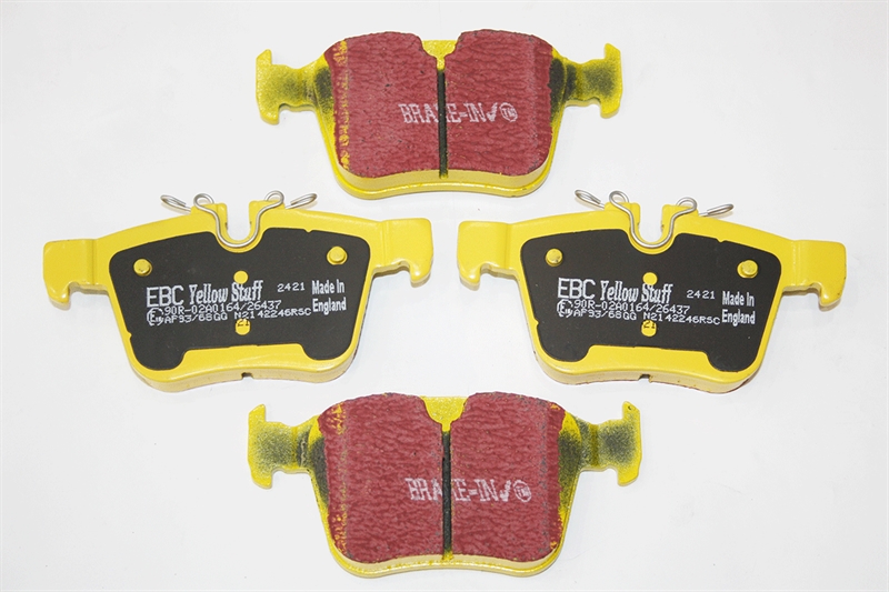 Bremseklodser Bag - Yellow Stuff High Performance til Discovery Sport Årgang 2015+, Range Rover Velar og Evoque Årgang 2012+
