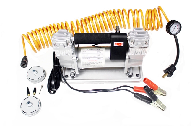 Luftkompressor - Dobbelt stempel pumpet bærbar luftkompressor fra Terrafirma4x4