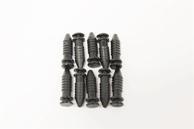 Nitte til dørbeklædning på Land Rover Defender