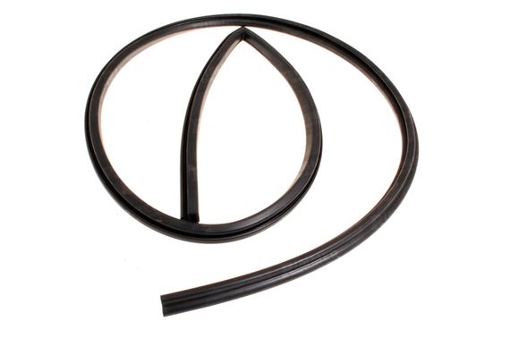 Liste mellem Hard Top og siderudepanel på Land Rover Defender 90