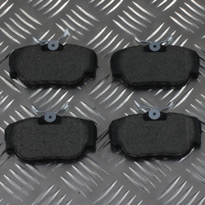 Bremseklodser bag til Discovery II & Range Rover MY95