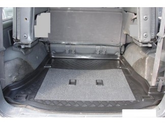 Bagagerumsmåtte til Mitsubishi Pajero 5 dørs årg. 91-01