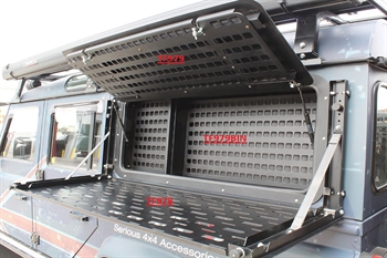 Opbevaringsrum til Flip-up vindue TF979 til Land Rover 90/110 Årgang 1983-2016