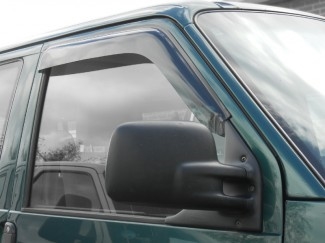 Vindafviser/Wind deflectors front til VW T4 årg. 96-04