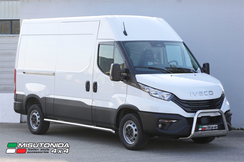 Side bars i rustfri stål - Blank til Iveco Daily Årgang 2019+