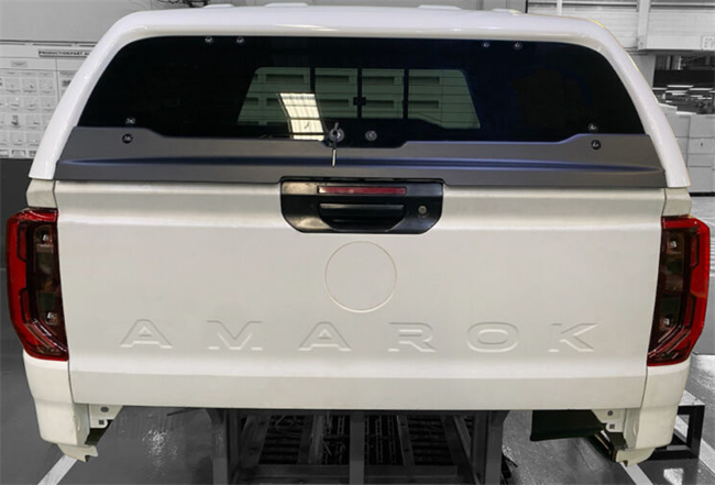 Hardtop Commercial Aeroklas til VW Amarok D/C Årgang 2023+
