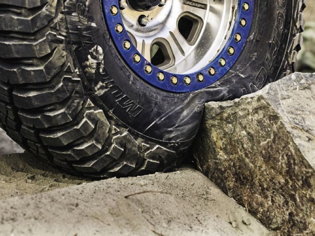 Bfg235 BF Goodrich Mud Terrain T/A KM3 str. 235/85R16 (F/B/75db)