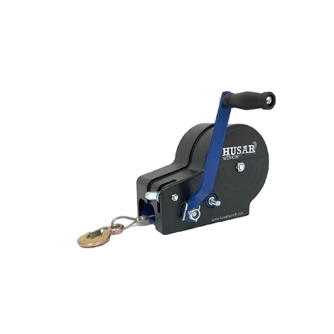 Hånddrevet spil 2500lbs med wirehus fra Husar Winch