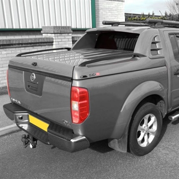 Ladtop SC-R Sports fra Alpha lakeret i bilens originalfarve til Nissan Navara D40 D/C Årgang 2005-2015