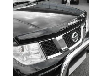 Motorhjelmsbeskyttelse til Nissan Navara D40 m/logo årg. 05-10