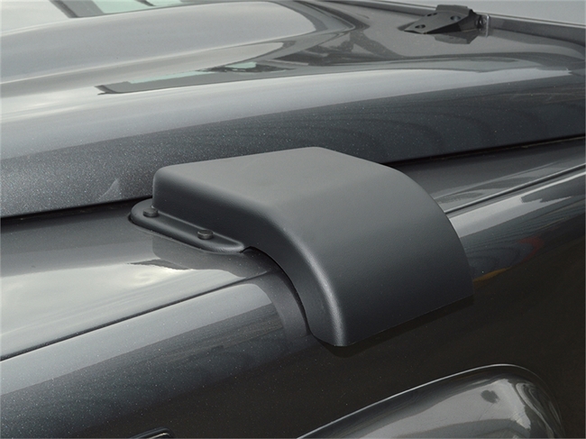 Luftindtag i ABS plastik (venstre side) til wing top på Land Rover Defender