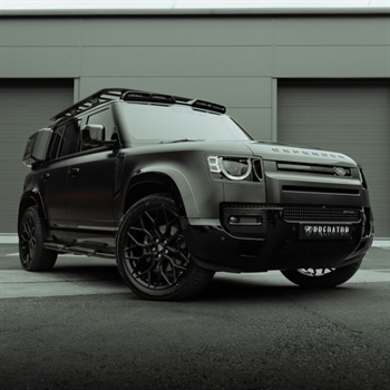Skærmforøger  - Blank sort fra Predator til Land Rover Defender 110 Årgang 2020+