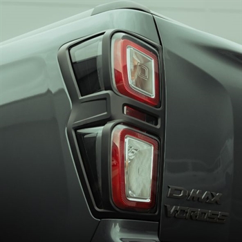 Baglygte panel/indsats fra Trux i matsort til Isuzu D-Max Årgang 2021-2024