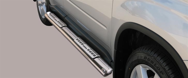 Side bars med trin fra Mach i rustfri stål - Fås i sort og blank til Nissan X-Trail årg. 07-10