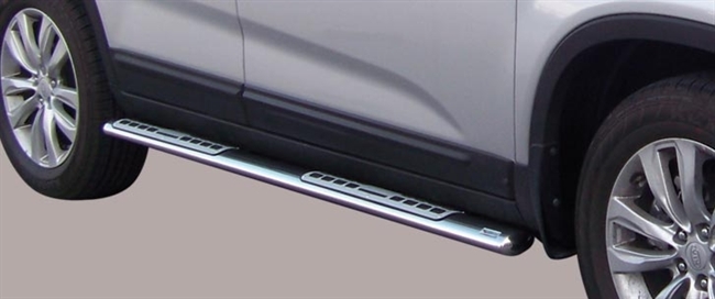 Side bars med trin i rustfri stål - Blank til Kia Sorento årg. 09-12