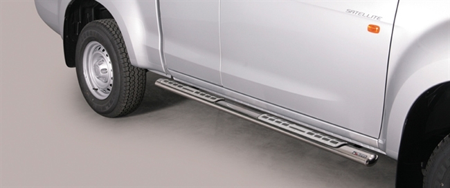 Side bars med trin i rustfri stål - Blank til Isuzu D-max Extra Cab årg. 12+