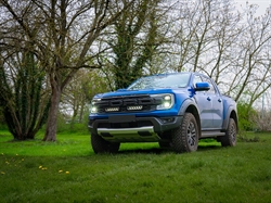 Led lygter fra Lazer til indbygning - Elite Triple R 850 til Ford Ranger Raptor 2023+