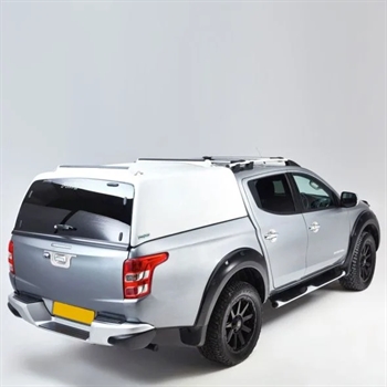 Hardtop fra ProTop Tradesman i hvid(W32) med glasbagdør til Fiat Fullback D/C Årgang 2023+