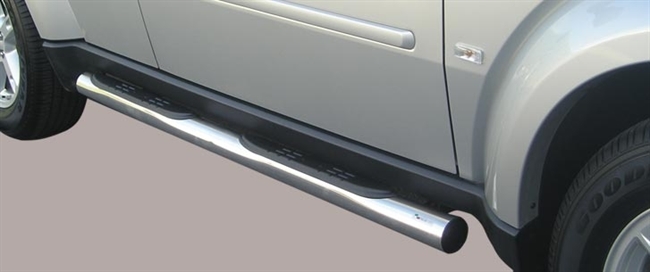 Side bars (trinbrædder) med trin fra Mach i rustfri stål - Fås i sort og blank til Dodge Nitro årg. 07>