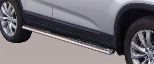 Side bars ovale med trin fra Mach i rustfri stål - Fås i sort og blank til Kia Sorento årg. 09-12