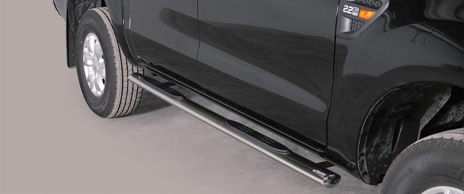Side bars ovale med trin fra Mach i rustfri stål - Fås i sort og blank til Ford Ranger Double Cab årg. 12+