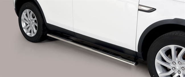 Side bars ovale med trin fra Mach i rustfri stål - Fås i sort og blank til Land Rover Discovery Sport årg. 18+