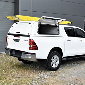 Hardtop fra ProTop Gullwing med solid bagdør - Lakeret i køretøjets originalfarve til Toyota Hilux D/C Årgang 2016+
