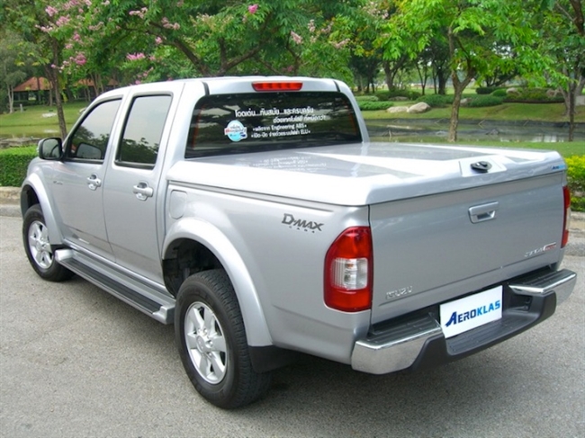 Ladtop Aeroklas Speed hard cover malet i bilens farve til Isuzu D-max Double Cab Årgang 2002-2012