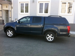 Hardtop fra Aeroklas Commercial u/sideruder med centrallås Lakeret i bilen's farve Isuzu D-max Double Cab årg. 2012-2020
