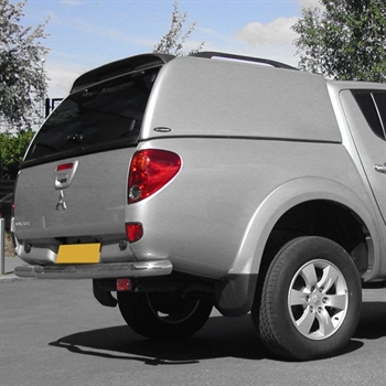 Hardtop Carry Boy 560 Commercial lakeret i bilens originalfarve til Mitsubishi L200 S/C Årgang 2010-2015