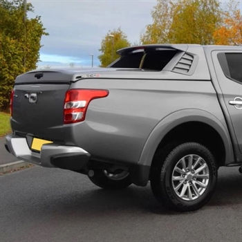 Ladtop fra Alpha SC-Z sport lakeret i bilens originale farve til Mitsubishi L200 Cab årgang 2015-2019