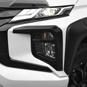 Tågelygte covers(For) fra Predator til Mitsubishi L200 D/C Årgang 2019-2021