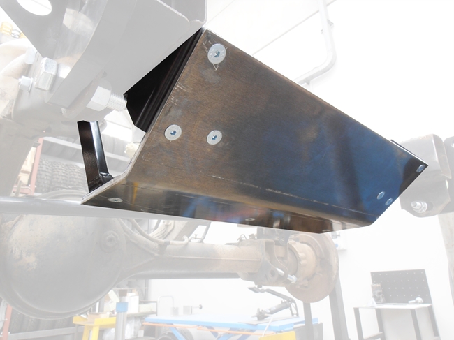 Undervognsbeskyttelse - Styretøj til Nissan Patrol GR Y60 og Y61