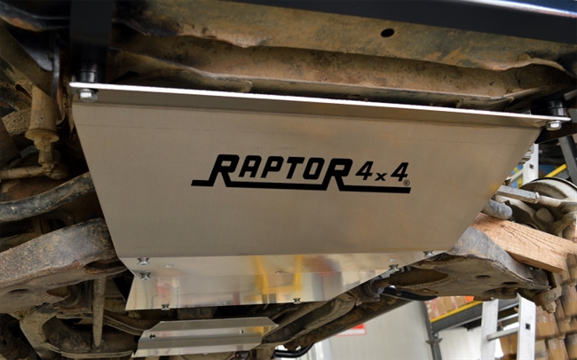 Undervognsbeskyttelse - Styretøj og differentiale til Nissan Terrano