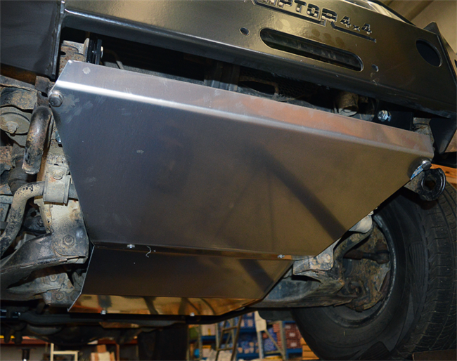 Undervognsbeskyttelse - Front plade til Mitsubishi Pajero fra Raptor 4x4