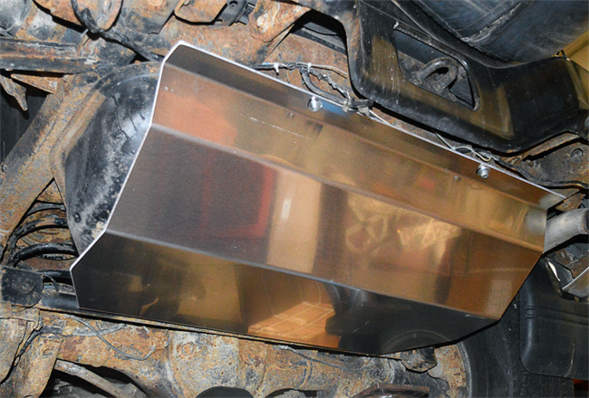 Undervognsbeskyttelse - Brændstoftank til Mitsubishi Pajero fra Raptor 4x4