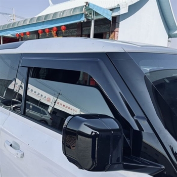 Vindafviser/wind deflector 4 stk. fra Trux til Land Rover Defender 90 Årgang 2020+