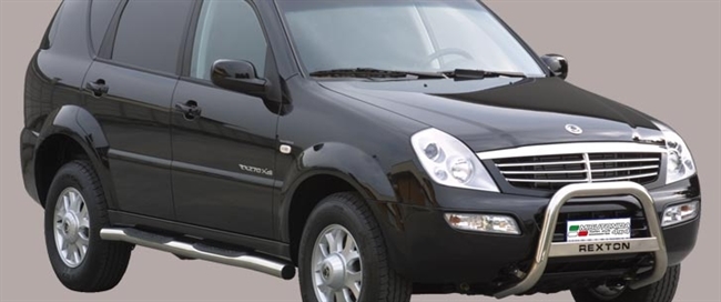 A-bar city (medium Bar) i rustfri stål med logo - Blank til SsangYong Rexton årg. 04-06