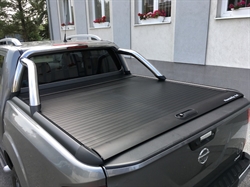 Roll cover Mountain Top - Sort fra RealTruck til Nissan Navara D/C Årgang 2016-