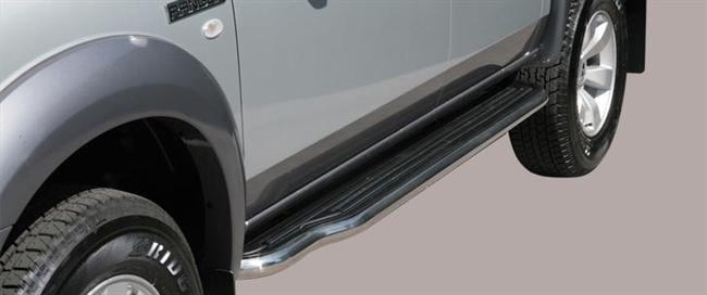 Trinbrædder  i rustfri stål - Blank Ekstra lang til Ranger double cab årg. 06-09
