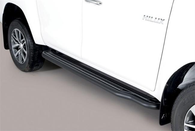 Trinbrædder i rustfri stål - Sort - Ekstra lang model til Toyota Hilux Double Cab årg. 16+