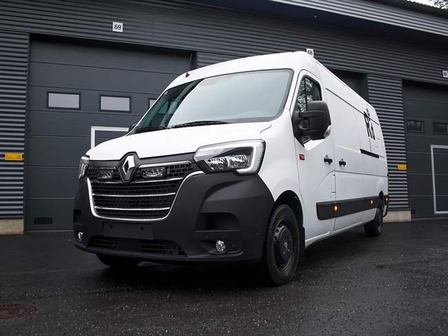 Led lygter fra Lazer til indbygning - Elite Triple-R 750 til Renault Master 2020+