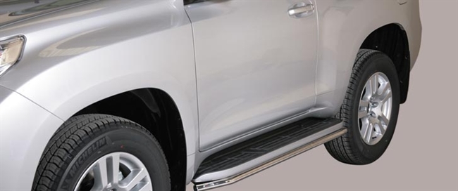 Side bars fra Mach i rustfri stål - Fås i sort og blank til Toyota Landcruiser 150 3 dørs årg. 09+