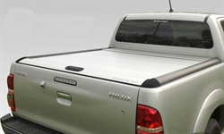 Roll cover sølv Mountain Top fra RealTruck til Toyota Hilux D/C Årgang 2005-2016