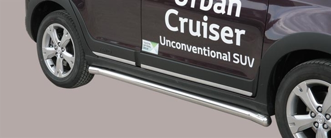 Side bars fra Mach i rustfri stål - Fås i sort og blank til Toyota Urban Cruiser 09+